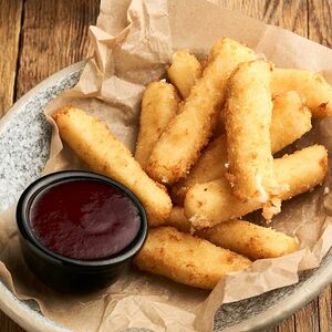 Моцарелла в панировке