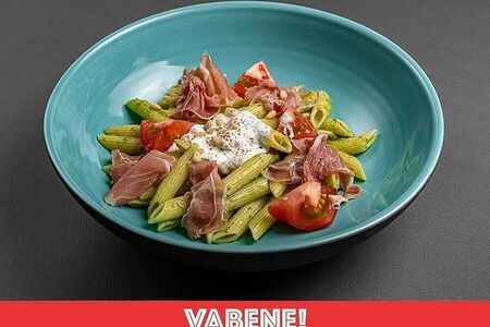 Паста пенне в соусе песто