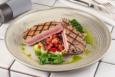 Стейк из тунца