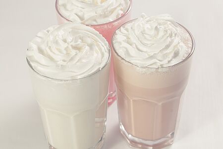 Молочный коктейль ванильный