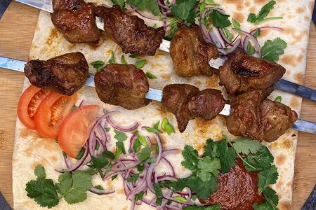 Шашлык из cвинoй шеи