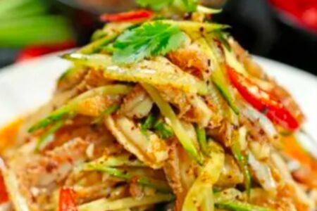 Острый салат из говяжьего рубца