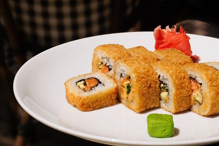 Жареный спайси с лососем