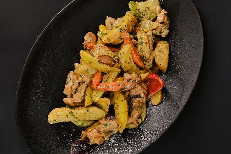 Жаркое из свинины с овощами