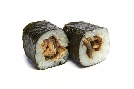 Ролл с угрем