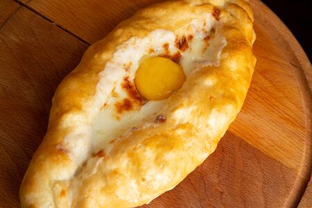 Хачапури по-аджарски