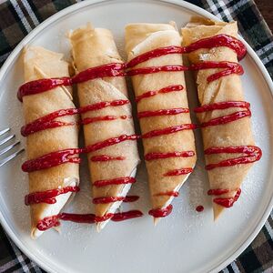 Блинчики с творогом и изюмом
