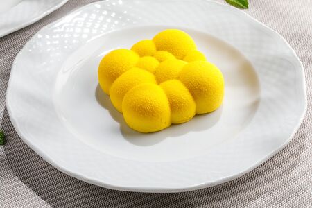 Мусс Манго-маракуйя