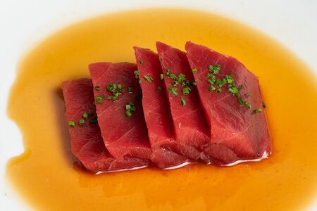 Сашими тунец Akami