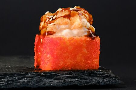 Запеченный с креветкой