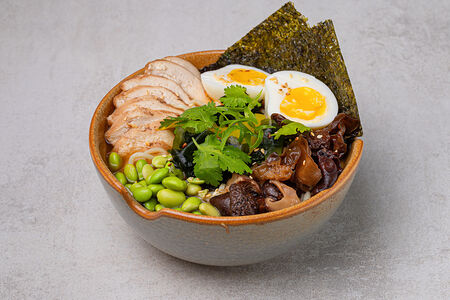 Рамэн с курицей (острый)