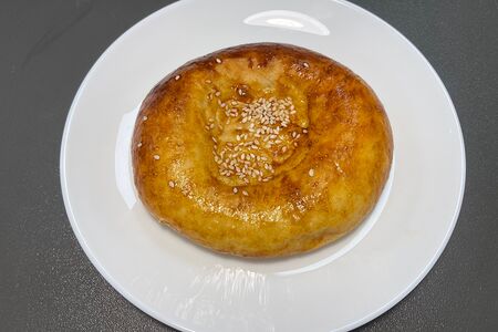 Лепешка с кунжутом