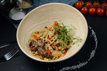 Лапша Wok со свининой