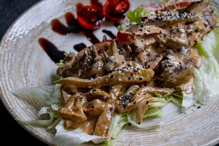 Теплый с вырезкой