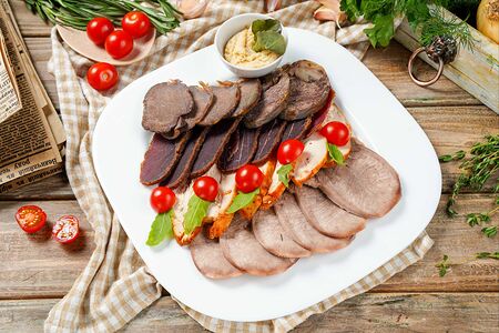 Мясная тарелка