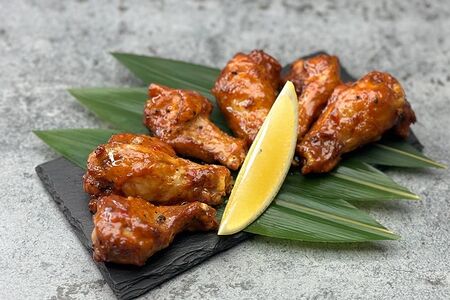 Куриные крылья в соусе свит чили