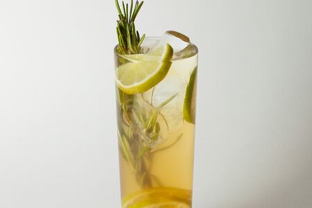 Охлажденный чай Розмари Голд