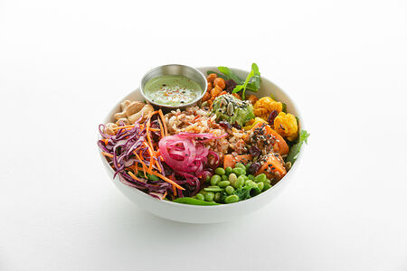 Будда боул с бурым рисом