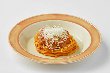 Спагетти с соусом болоньезе