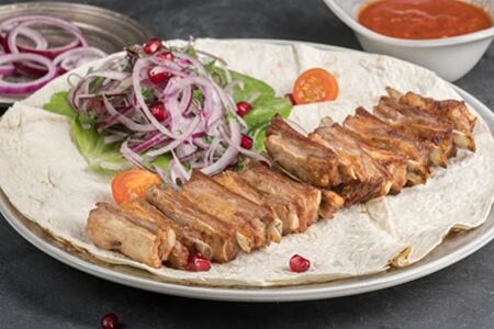 Шашлык из бараньих ребрышек