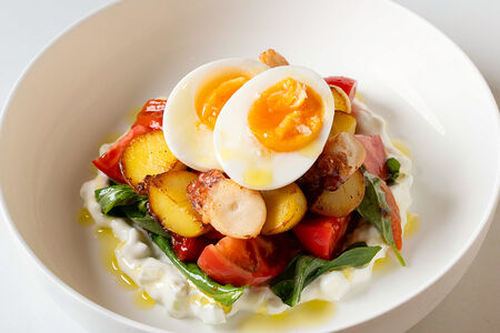 Салат с осьминогом