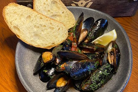 Мидии в вине