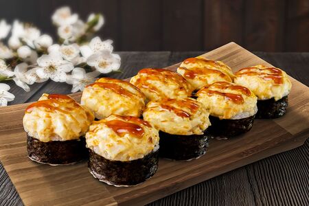 Запеченный ролл Киото