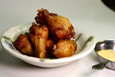 Острые куриные крылышки