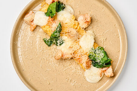 Крученый омлет с креветками