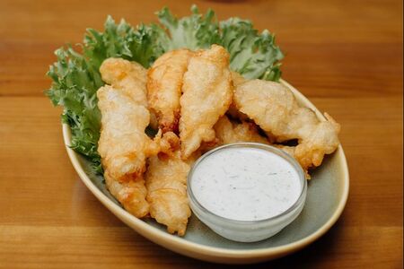 Хрустящие окушки с соусом тартар