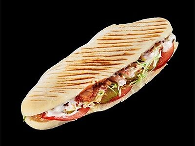 Шаурма в багете из курицы