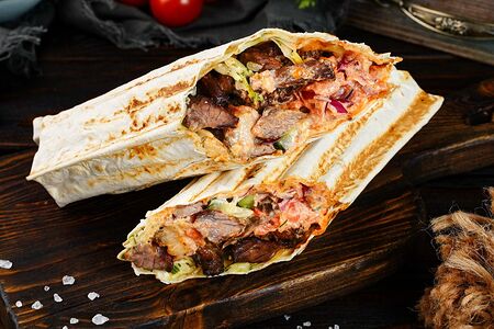 Донер с телятиной и сыром