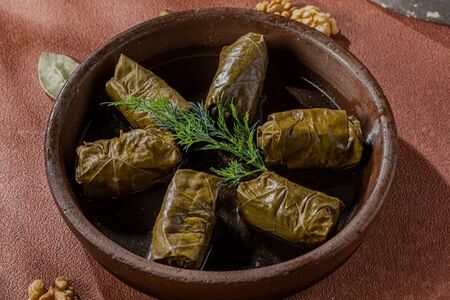 Долма из виноградных листьев 