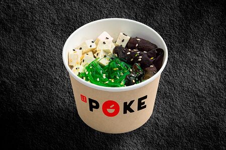 Чука с древесными грибами и тофу