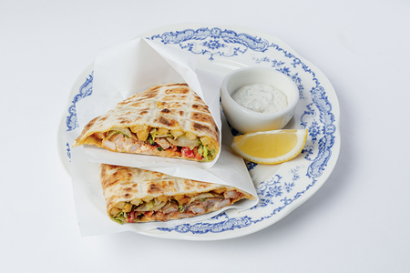 Гирос с кебабом из баранины