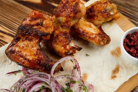 Шашлык из куриных крыльев