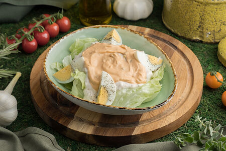 Салат с тунцом