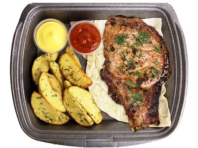 Корейка свинины на углях (гарнир4) 250/100/30/30 г