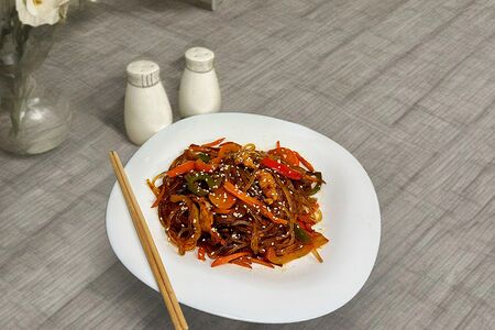 Харусаме с курицей и овощами