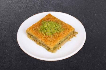 Десерт Кадаиф