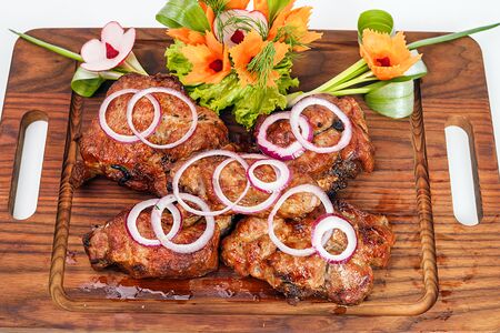 Шашлык из cвинoй шеи