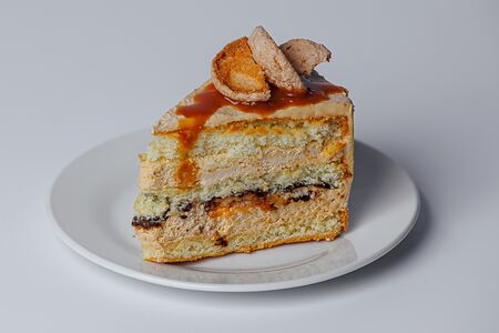 Торт Карамелька