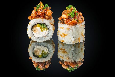 Ролл Тартар с копченым угрем