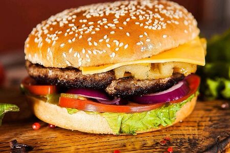 Биф-бургер