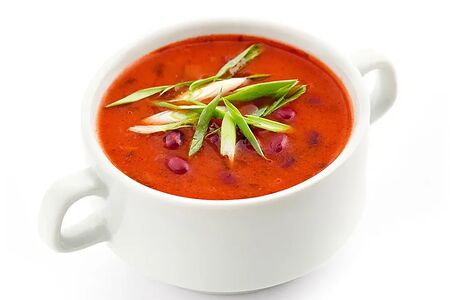 Томатный суп с фасолью