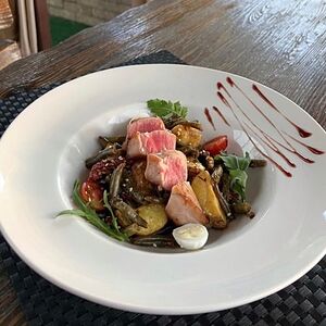 Салат Нисуаз с тунцом