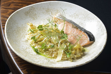 Семга на пару с ризотто из цветной капусты