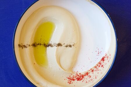 Хумус классический