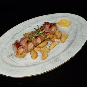 Куриная грудка в беконе