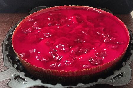 Пирог с клубникой